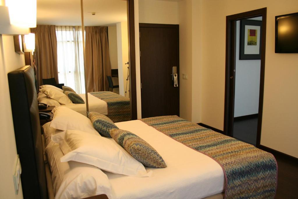 ריבאדסלה Hotel Villa Rosario Ii, Edificio Moderno חדר תמונה
