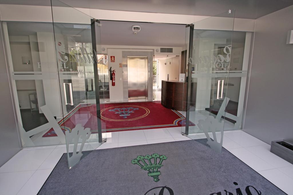 ריבאדסלה Hotel Villa Rosario Ii, Edificio Moderno מראה חיצוני תמונה