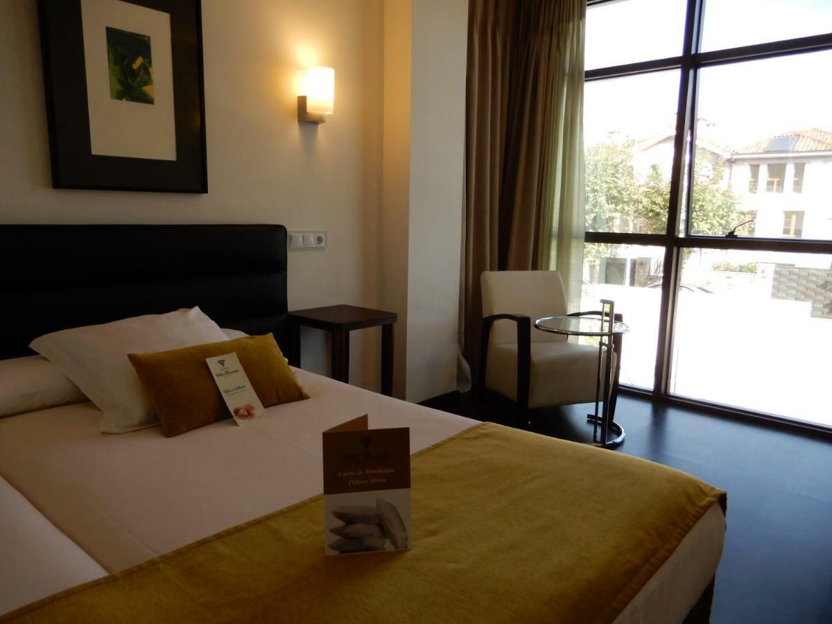 ריבאדסלה Hotel Villa Rosario Ii, Edificio Moderno מראה חיצוני תמונה